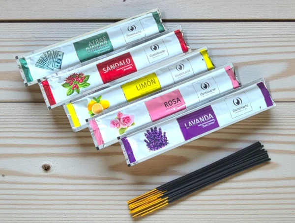 Sahumerios Paquetes Colgables Tira x12. 15varillas.